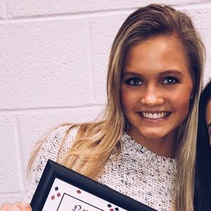 Meet your Posher, Reagyn